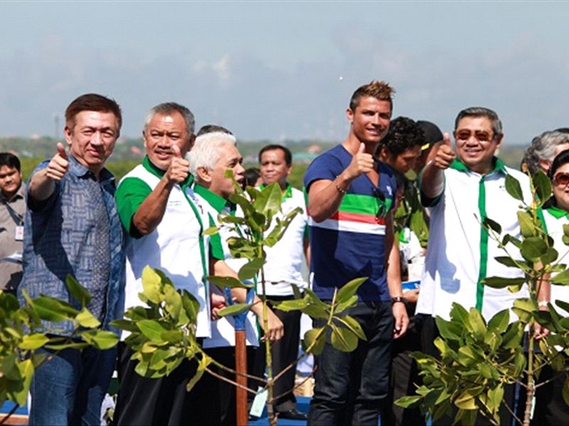Agreed to be the ambassador for The Mangrove Care Forum in Indonesia