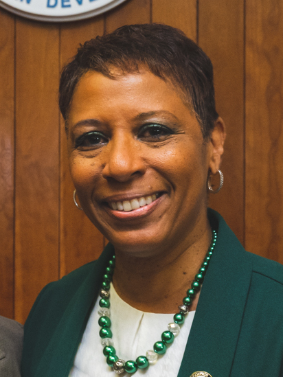 Adrienne Adams (politician)