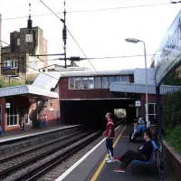 Dalston Kingsland railway station