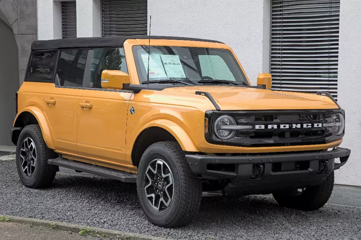 Ford Bronco