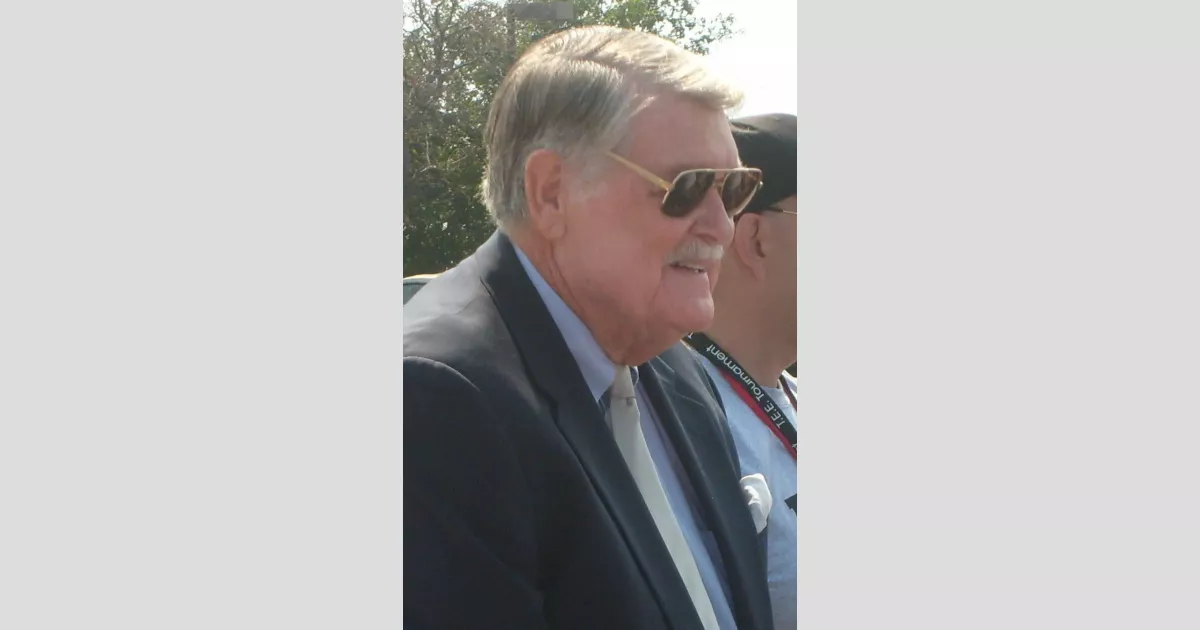 Hayden Fry