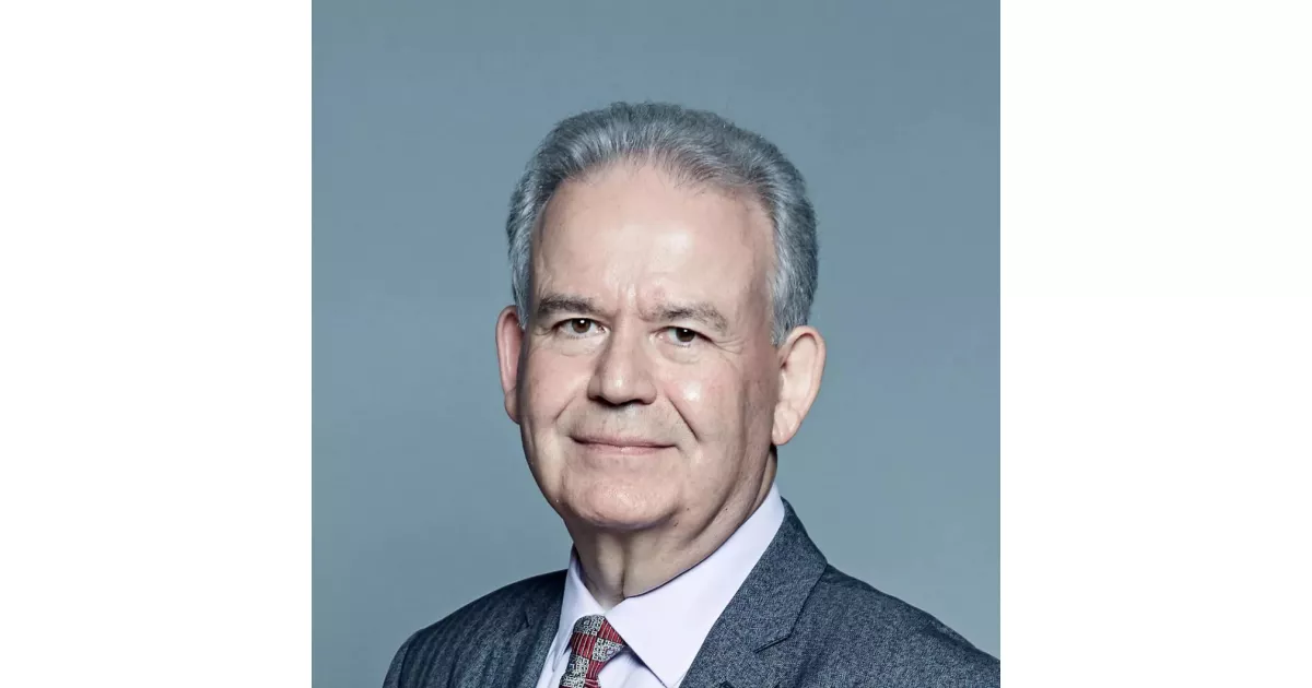 Julian Lewis