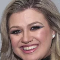 Kelly Clarkson