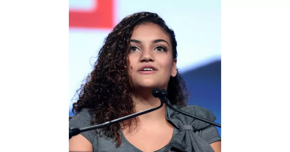 Laurie Hernandez