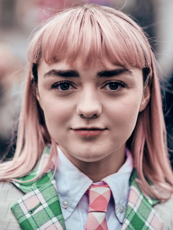 History of Maisie Williams in Timeline - Popular Timelines