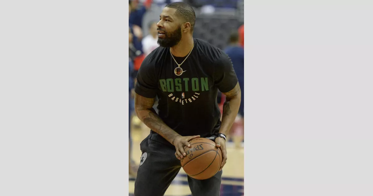 Marcus Morris Sr.