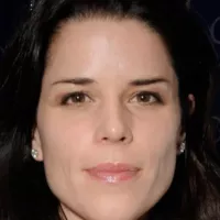 Neve Campbell