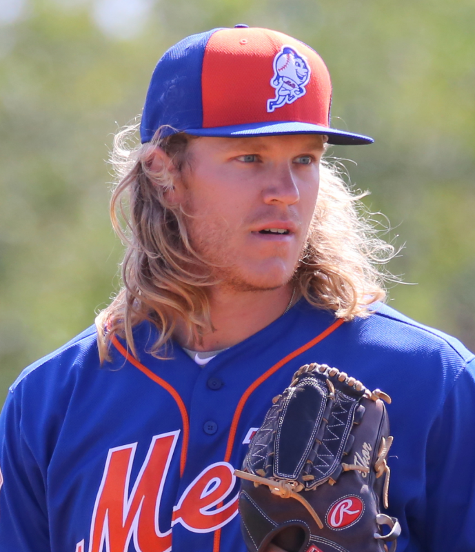 Mets Star Noah Syndergaard on His 'Game of Thrones' Cameo, Training While  Injured, and His Favorite 'GoT' Characters - Men's Journal