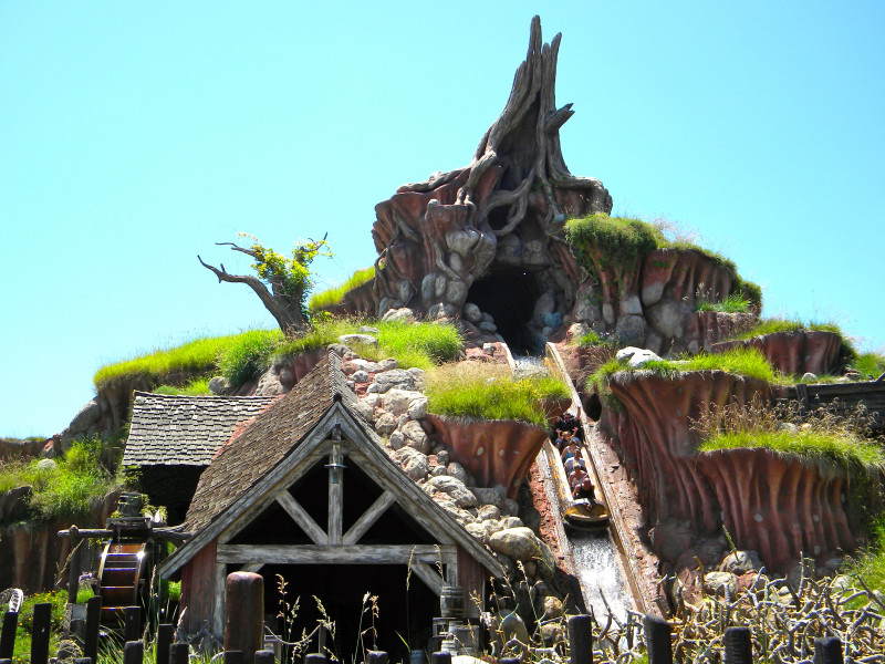 Splash Mountain